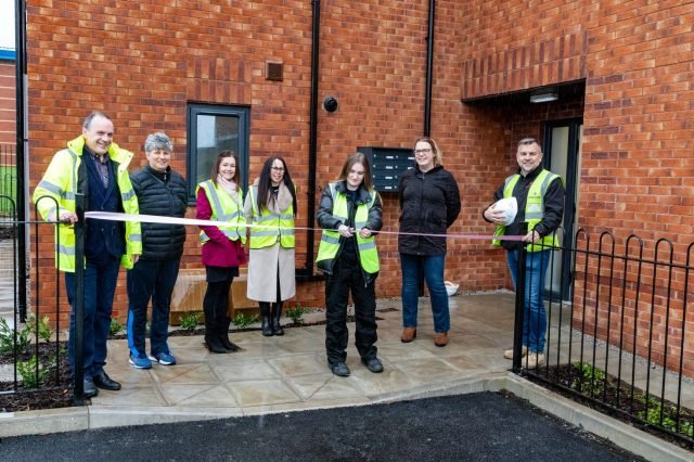 Brierfield Completion Ribbon Cutting